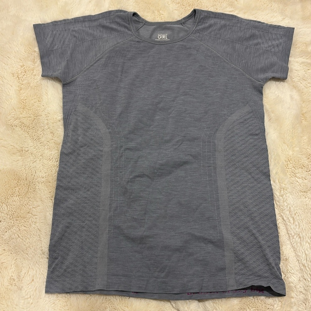 Athleta Girl Power Up shirt sleeve t shirt